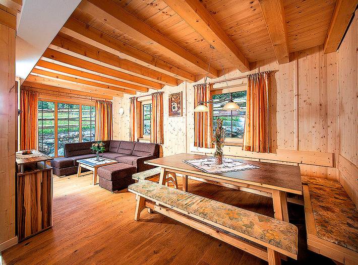 Ferienhaus für 10 Personen, mit Sauna und Terrasse im Zillertal - 2