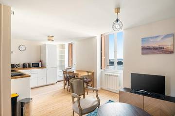 Gîte pour 4 personnes, avec vue dans Tour Solidor