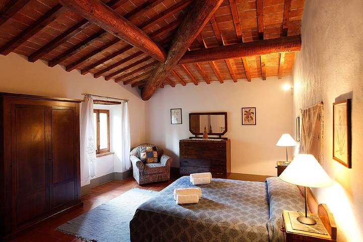 Agriturismo per 2 persone, con animali domestici in San Casciano in Val di Pesa