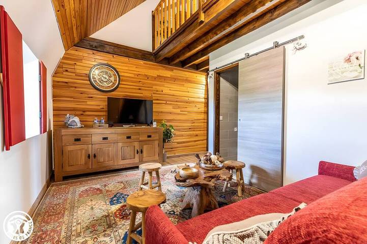 Chambre d’hôte pour 4 personnes, avec jardin et jacuzzi à Singles (Puy-de-Dôme) - 2