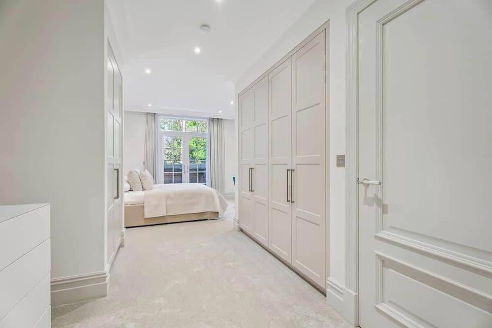 Ganze Wohnung, Luxury 2Br|Exclusive Gated Development by Tempstay in Sunningdale, Berkshire
