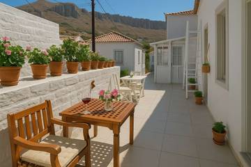 Gîte pour 4 personnes, avec jardin à Hydra