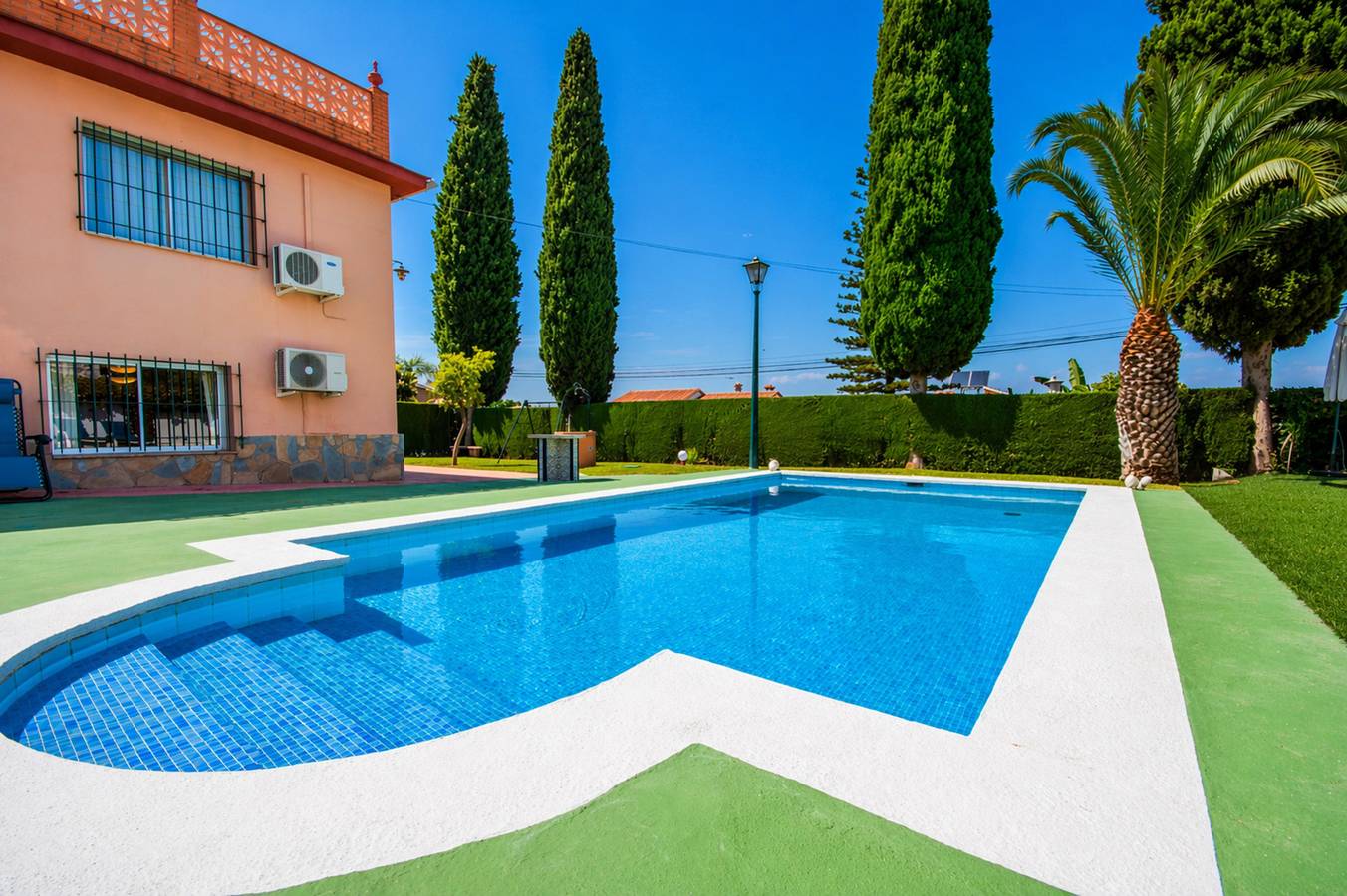 Cubo's Casa Los Mimbrales in Alhaurín de la Torre, Costa del Sol