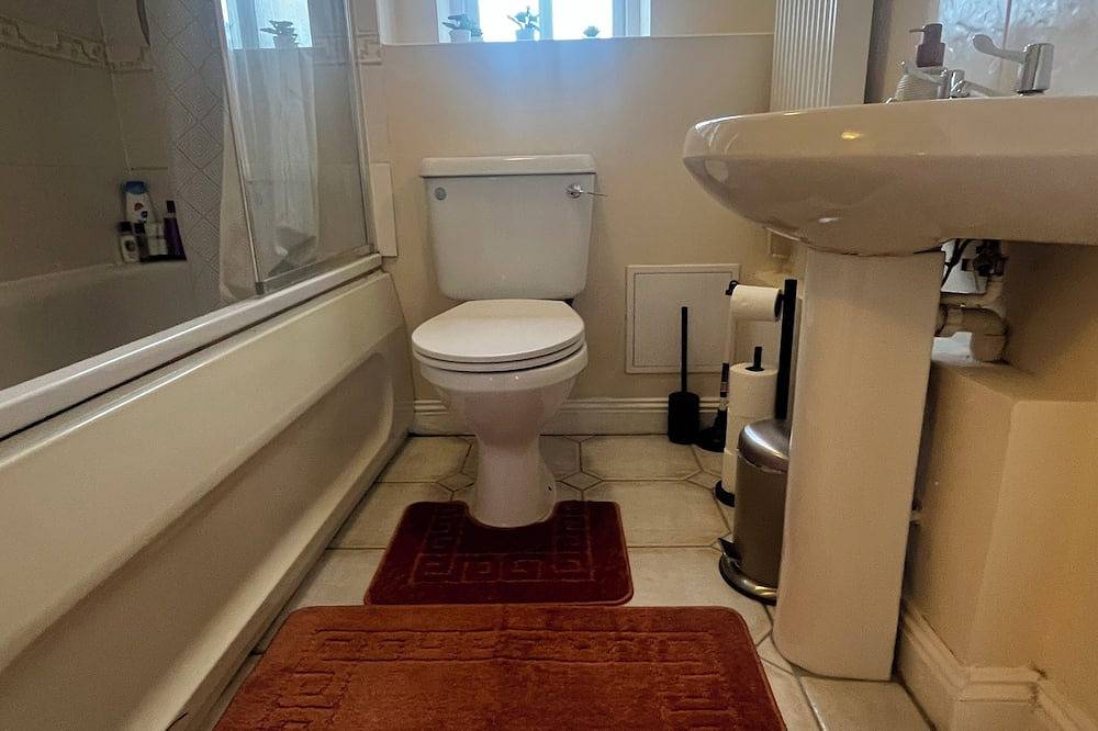 Ganze Wohnung, Homely 2Bed-Appt Bletchley Milton Keynes |Contractors|Vacationers |Wi-fi|Parking in Milton Keynes, Südostengland