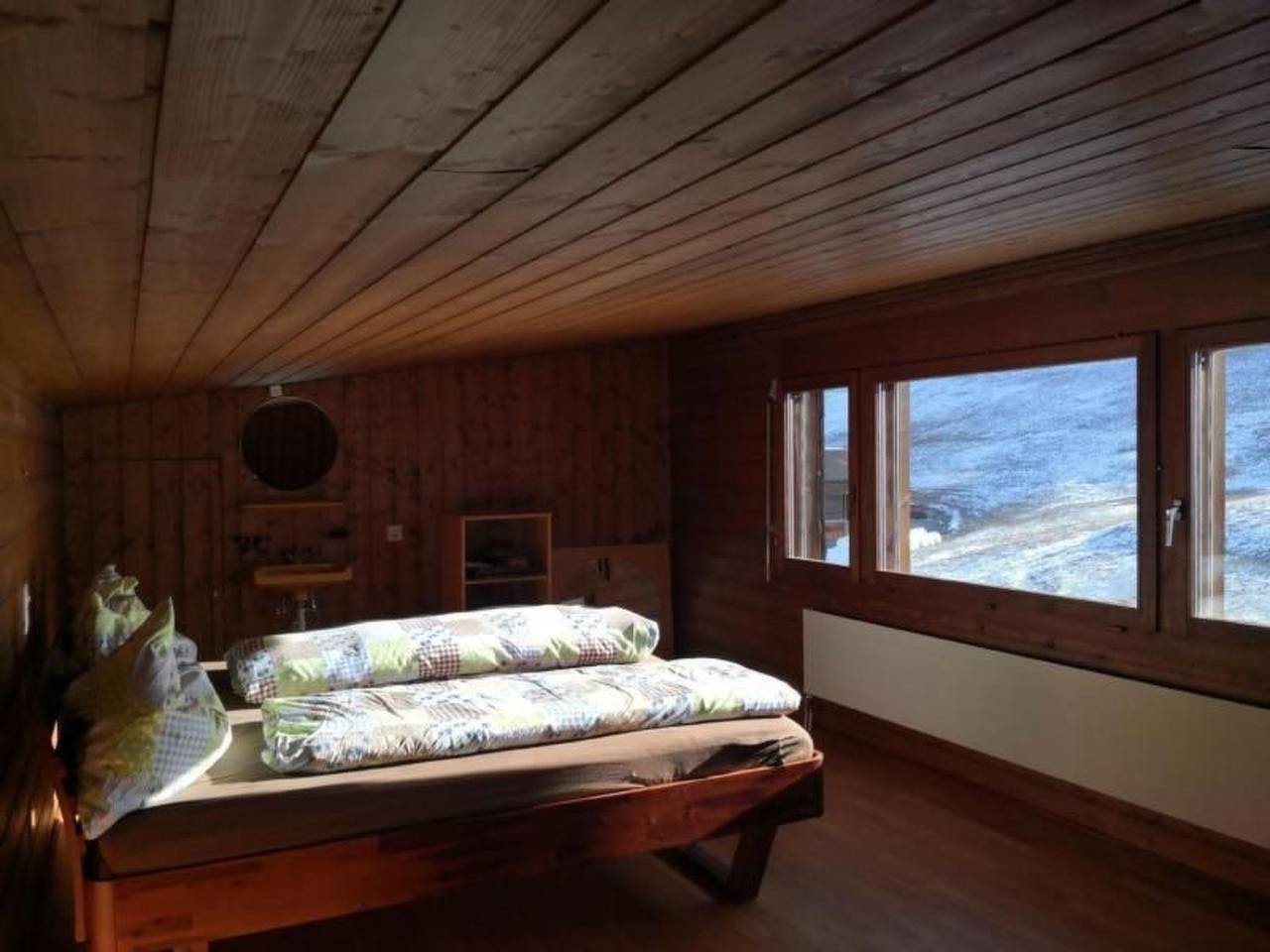 Ganze Wohnung, Soldanella in Obersaxen, Obersaxen-Mundaun