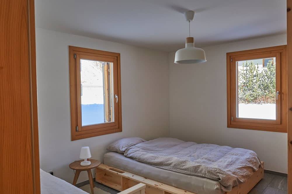 Ganze Wohnung, Chesa Pradels in S-chanf, Sankt Moritz