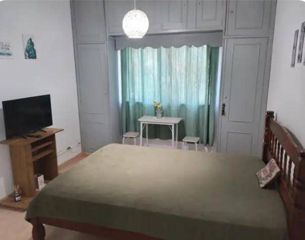 Casas e apartamentos de temporada para 2 pessoas, com vista e jardim em Teresópolis