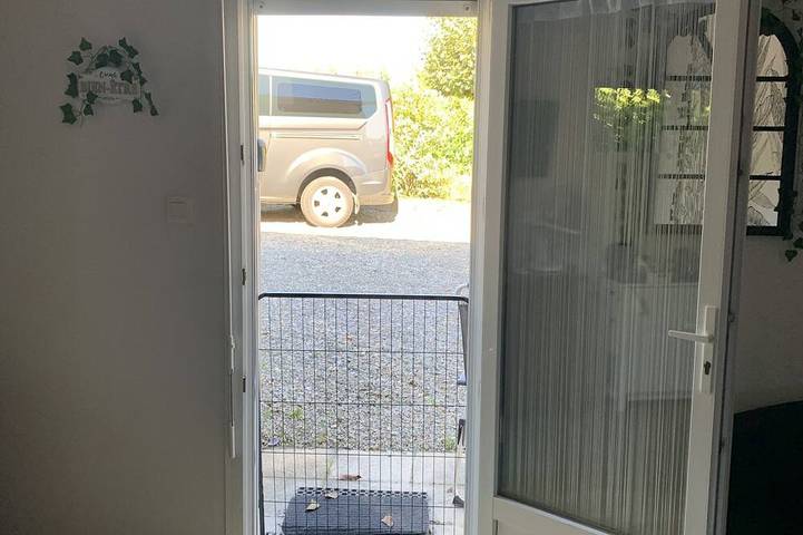 Location de vacances pour 3 personnes, avec piscine et jardin dans Rilhac-Rancon - 4