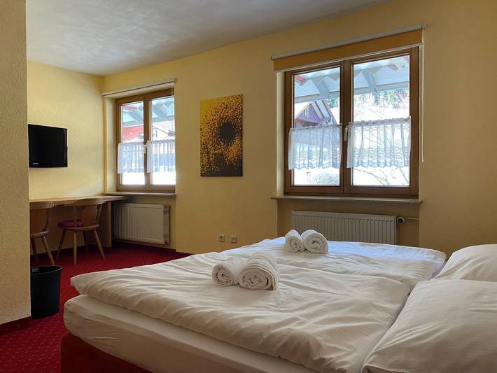 Hotel für 2 Personen, mit Terrasse in Thalkirchdorf - 4