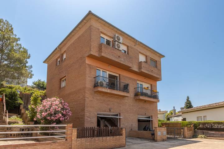 Casa de vacaciones para 8 personas, con vistas al lago y jardín - 1