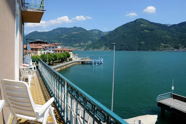 Appartement de vacances pour 8 personnes, avec terrasse ainsi que vue et vue sur le lac - 1