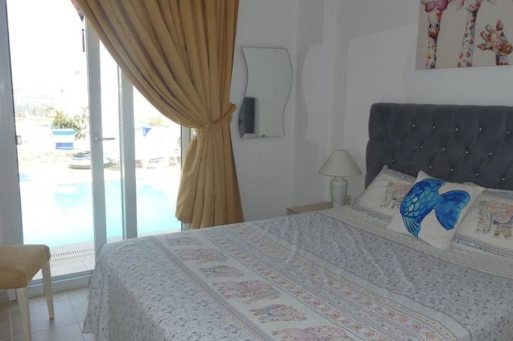 Hervorragend ausgestattet, Villa mit Bar, eigener Pool- und Meerblick, WLAN. in Bodrum, Türkische Ägäis