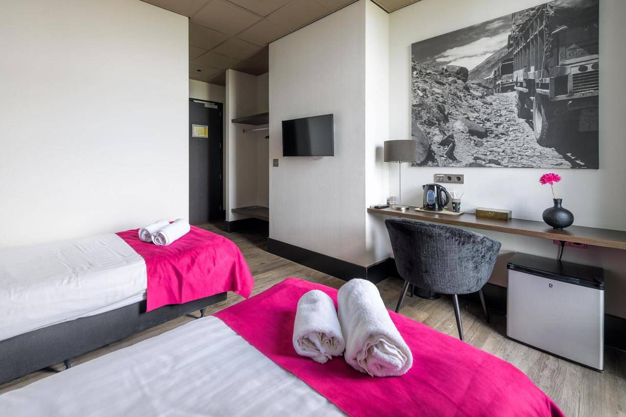 Bas World Hotel in Veghel, Brabant-Septentrional