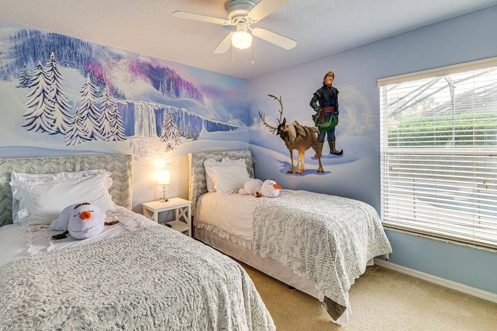 The Beauty of Solana near Disney and Universal in Four Corners, Central Florida