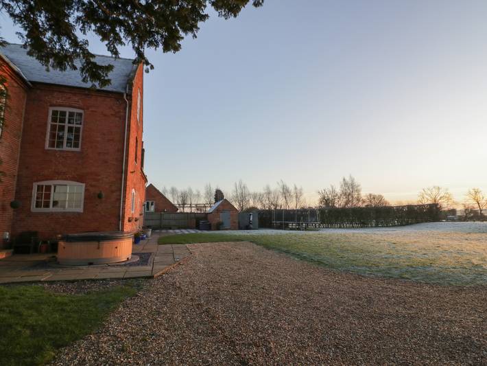 Dunnimere Farmhouse in Staffordshire