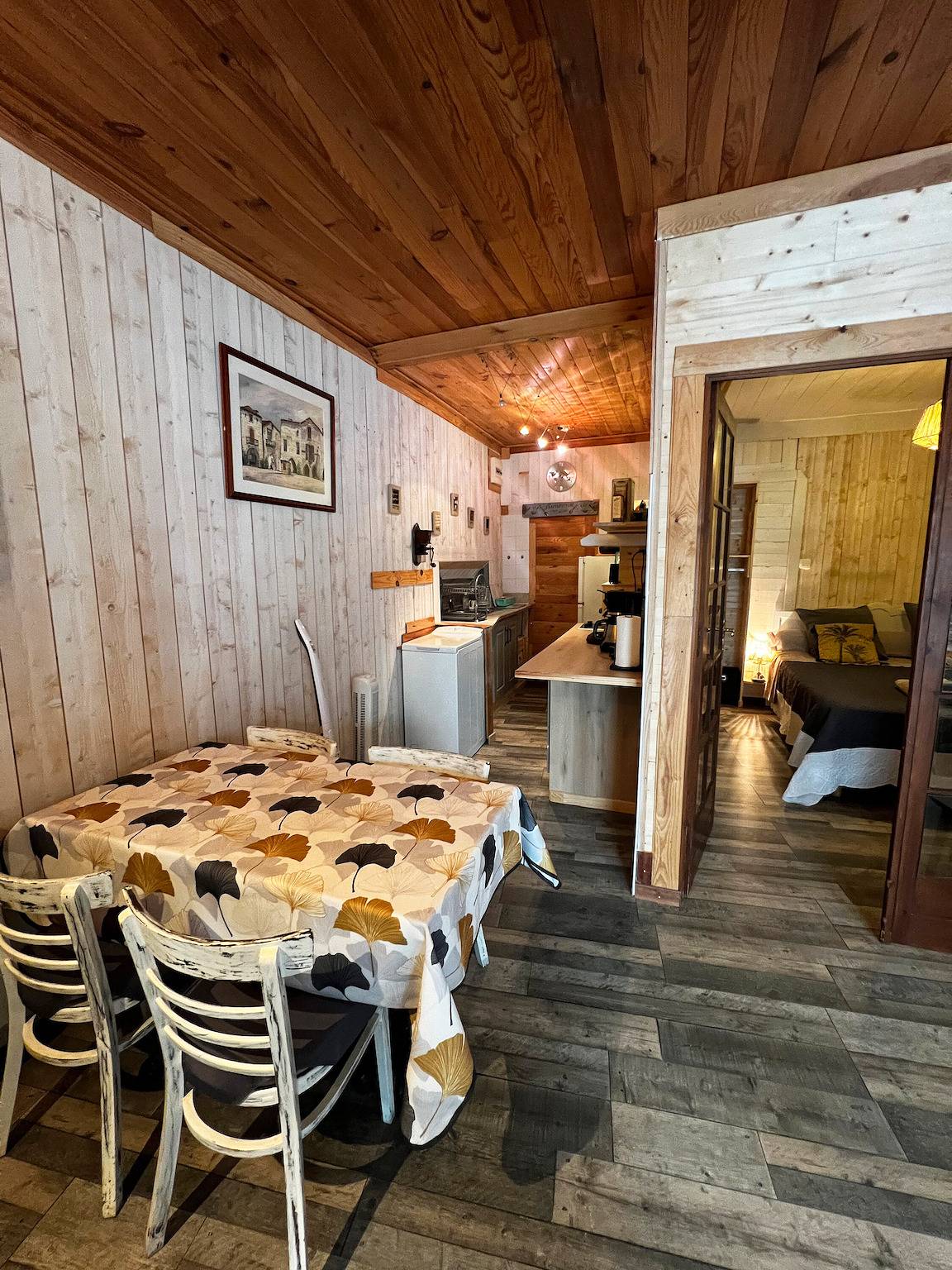 Geheel appartement, Appartement 'Gite Des Lys' met Wi-Fi in Monségur, Langon en omgeving