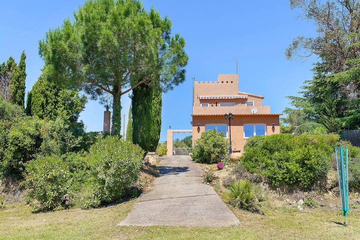 Vakantiehuis voor 7 personen, met Balkon en Tuin aan de Costa Brava