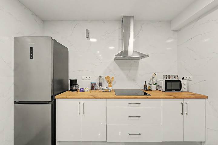 Holiday Home 'Aleda' with Private Terrace and Wi-Fi in Cuevas del Becerro, Málaga Province