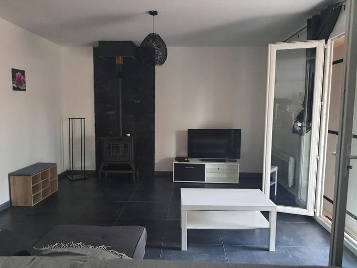 Location de vacances pour 6 personnes, avec piscine ainsi que terrasse et jardin à Montfort-sur-Argens - 2