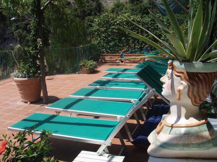 Villa di lusso, piscina, accesso al mare, ampie terrazze, vista stupenda in Sorrento Coast