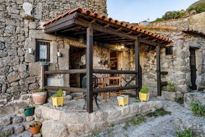 Casa de férias para 2 pessoas, com Varanda e Terraço e ainda Vista para o lago and Vista em Monsanto