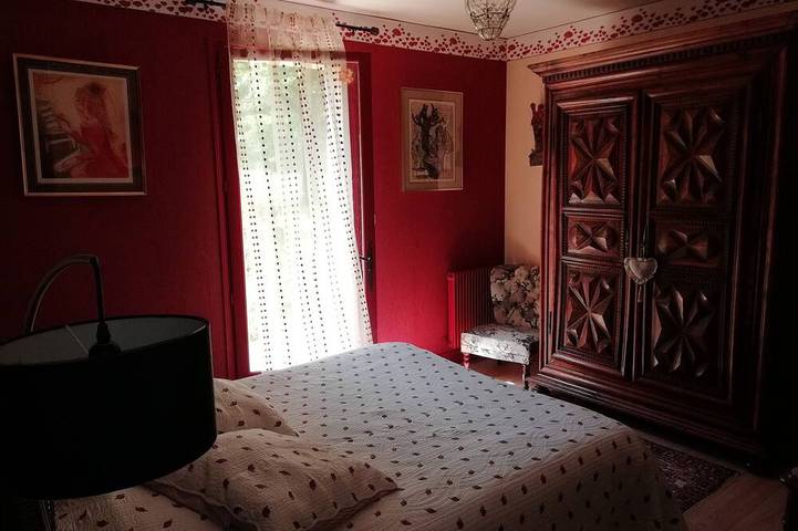 Gîte pour 8 personnes, avec sauna ainsi que jardin et jacuzzi à Chancelade - 4