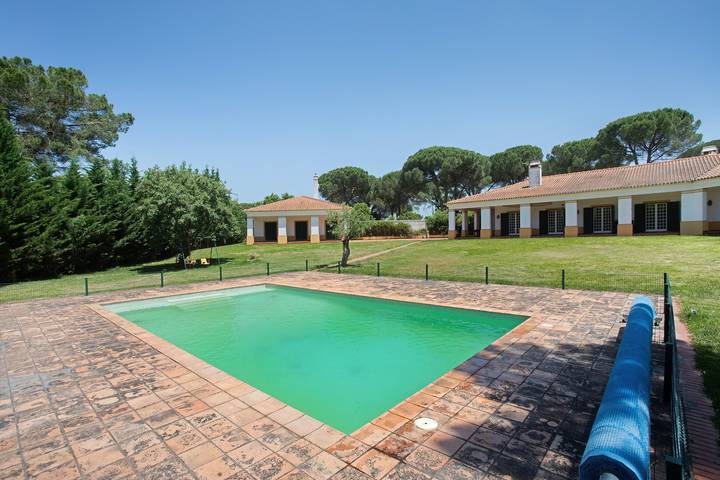 Villa para 10 pessoas, com jardim, adaptado a crianças em Europa