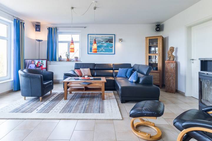 Ferienhaus für 6 Personen, mit Balkon und Terrasse sowie Garten in Groß Schwansee