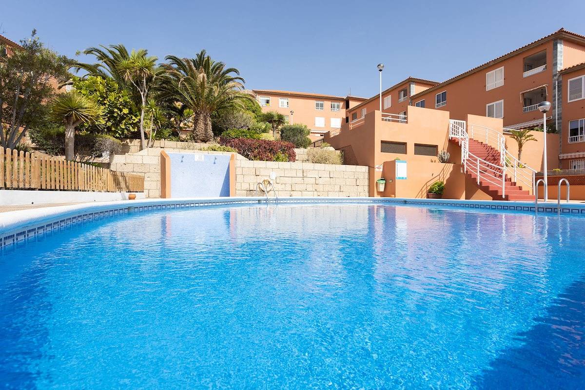 Entire apartment, Home2Book Sunny & Quiet Beach House, Pool in Las Caletillas, Candelaria