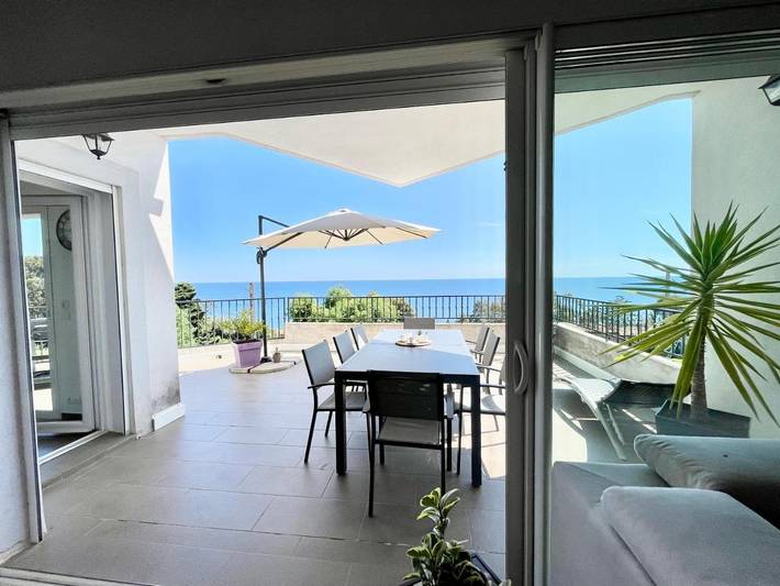 Villa pour 8 personnes, avec vue ainsi que piscine et jardin dans Anthéor - 4