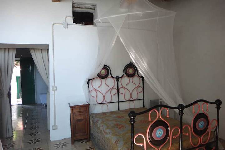 Gîte pour 4 personnes, avec jardin dans Alicudi - 3