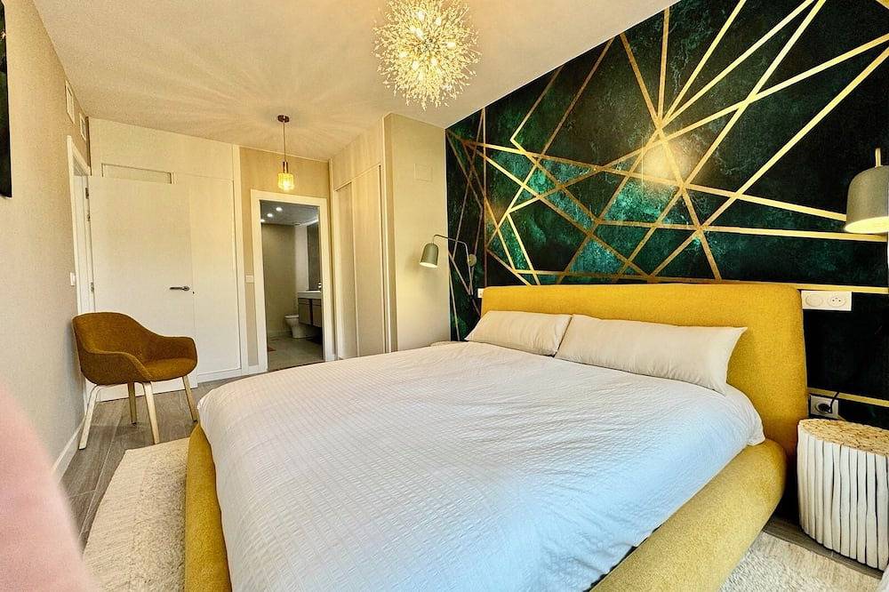 Entire apartment, Le Petit Palais in a quiet residence 5 minutes' walk from the town center in Val de Guadalmina, Benahavís