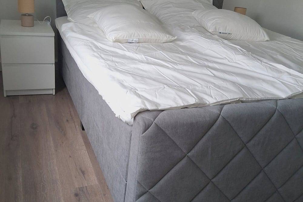 Ganze Wohnung, Top Wohnung Zentral, an kinderklinik mit Parkplatz in Siegen, Kreis Siegen-Wittgenstein