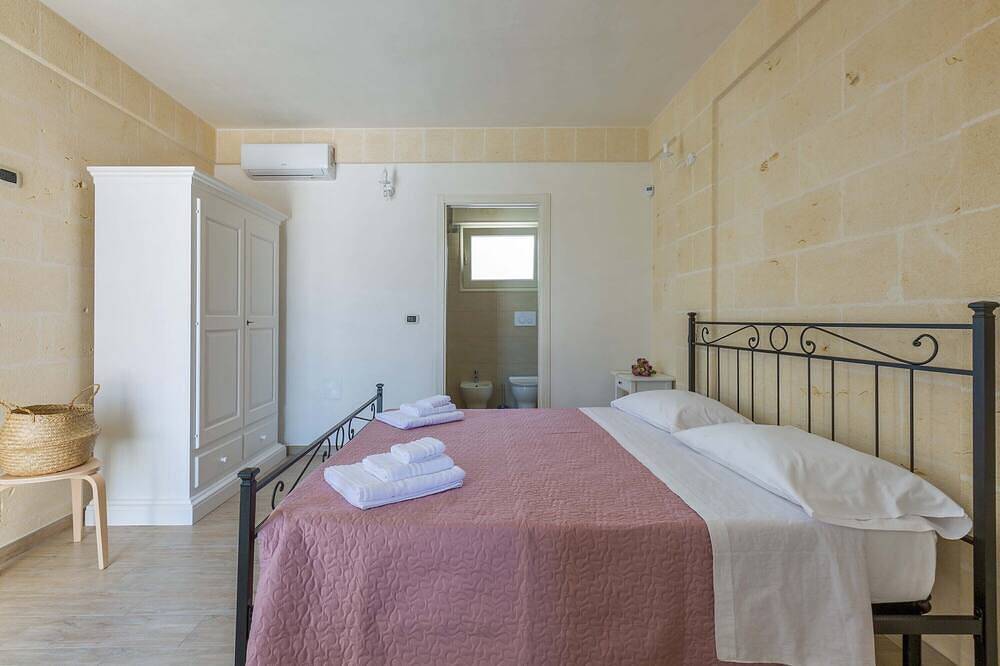 Villa Tina Maria by Perle di Puglia in Specchiarica, Manduria