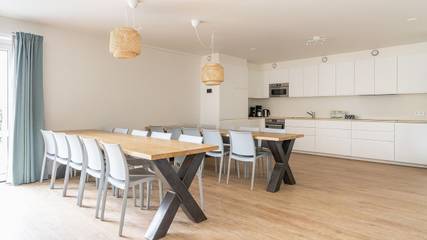 Appartement voor 20 Personen in Nes, Nederlandse waddeneilanden, Afbeelding 4