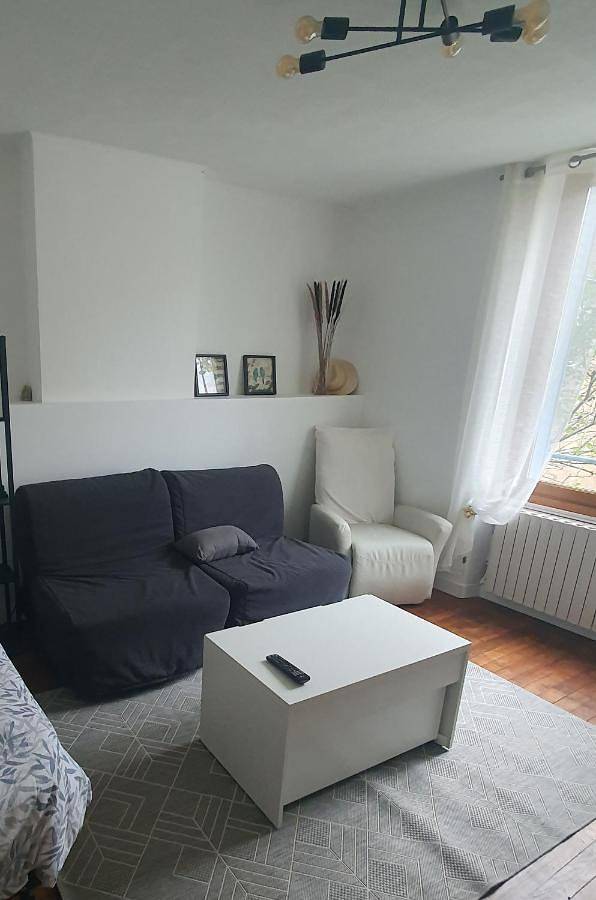 Gîte pour 10 personnes à Ambrault