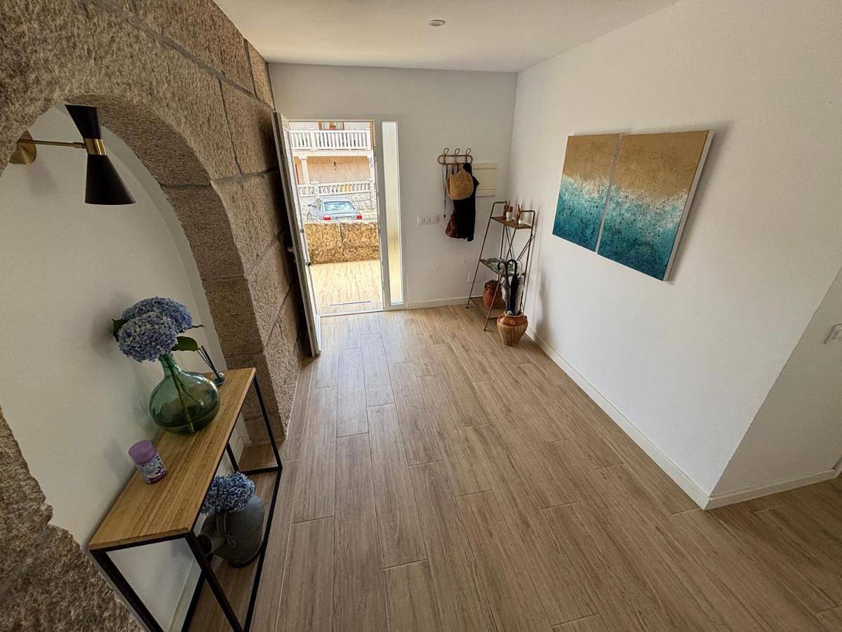 Two-Bedroom House in Pontevedra, Rias Baixas