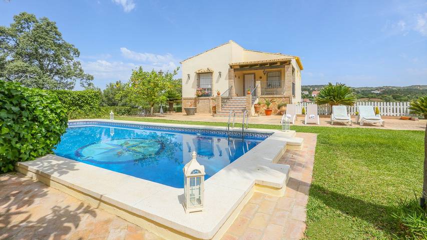 Chalet para 6 personas, con piscina además de balcón/terraza y jacuzzi - 1