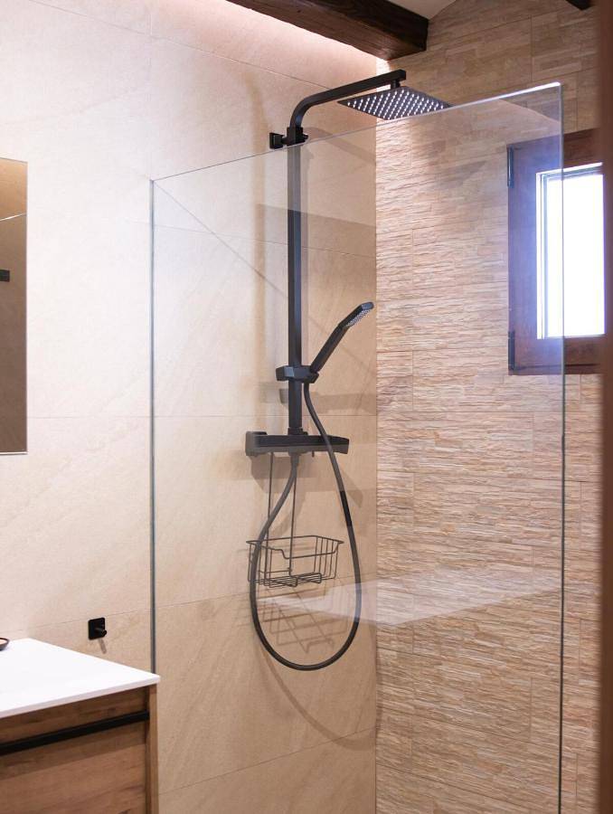 Chalet para 13 personas, con jardín además de vistas y piscina en L'Alcoià - 4