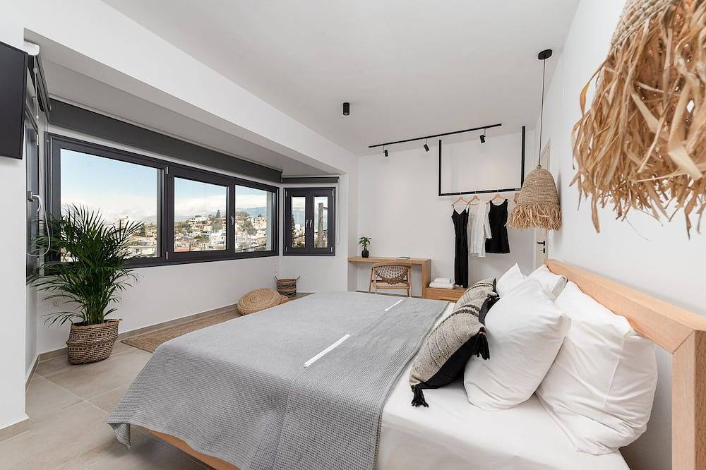 Villa Calma Boho Style,family friendly, salt water Pool, large home in Kamilari, Iraklio-Heraklion und Umgebung