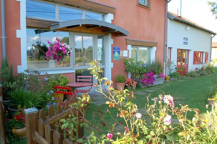 Maison d’hôte pour 2 personnes, avec Terrasse ainsi que Jardin et Vue