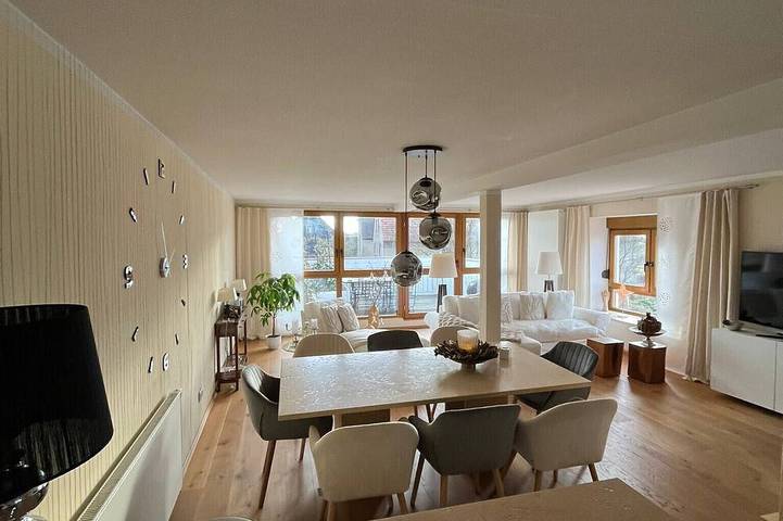 Ferienwohnung für 8 Personen, mit Garten und Sauna sowie Balkon in Seelitz