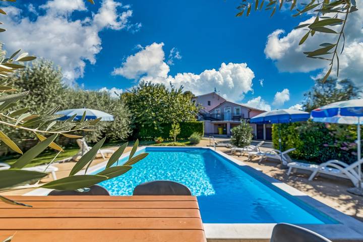 Ferienhaus für 6 Personen, mit Pool und Garten in Porec und Umgebung - 2