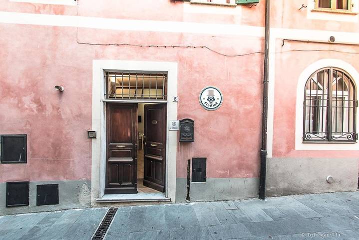 Chambre d’hôte pour 3 personnes, avec jardin dans Finale Ligure - 3