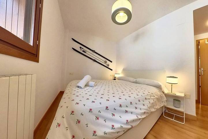 Ganze Wohnung, Pondiellos 42 - tucasaenlospirineos in Escarrilla, Sallent de Gállego