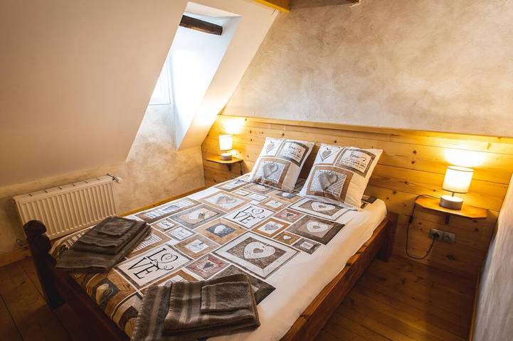 Gîte pour 20 personnes, avec jacuzzi et jardin à Saint-Pastous - 4