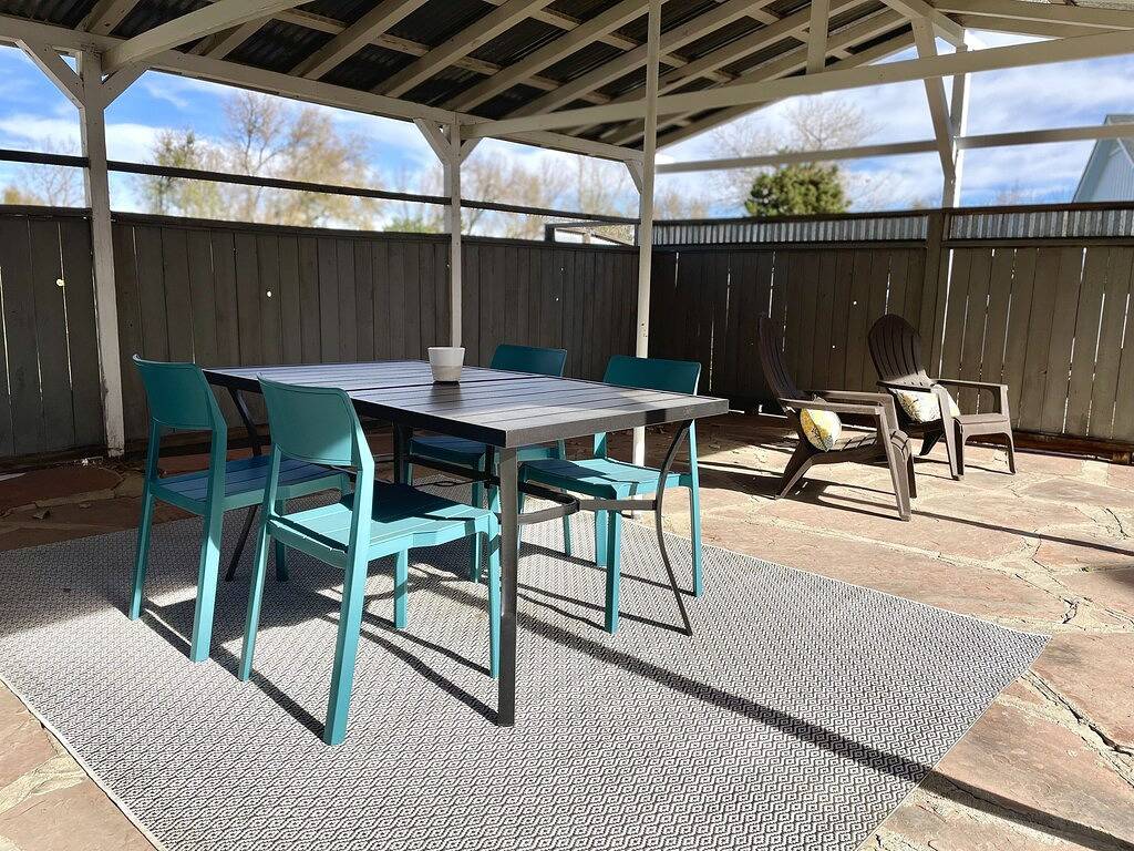 Updated, 2 Bedroom Cottage, close to Boulder in Boulder County