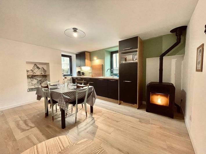 Location de vacances pour 4 personnes, animaux acceptés à Villargondran - 2