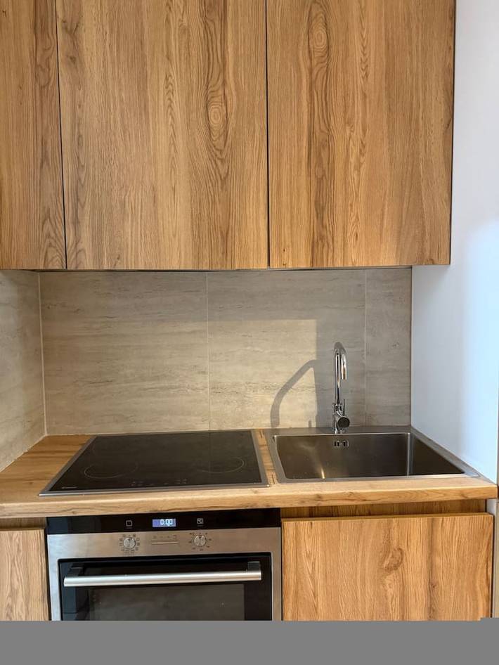 Gîte pour 4 personnes, adapté aux familles à Himarë - 2