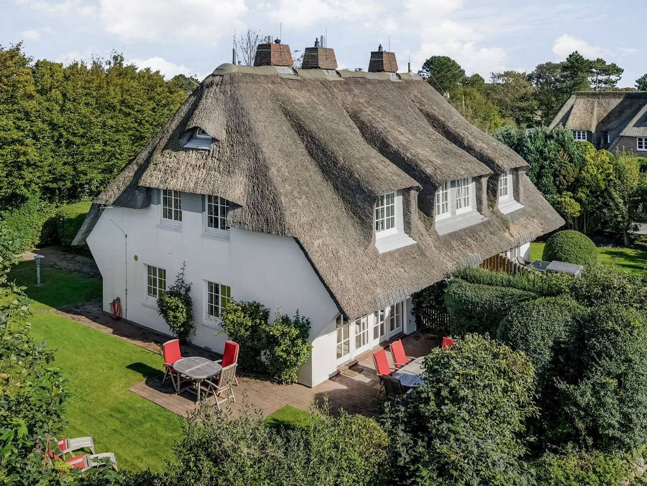 Ganze Ferienwohnung, Fienchen - Fienchen - reetgedecktes Haus, schön gestalteter Garten im Südwestteil des Ortes in Keitum, Sylt (Gemeinde)